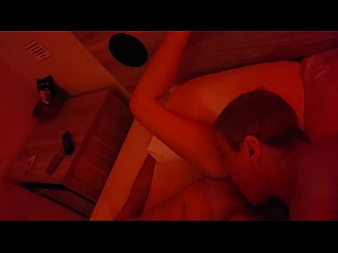 ❤️ నా తడి పుస్సీని నొక్కుతోంది. పోర్నో te.sexogolic-info.ru